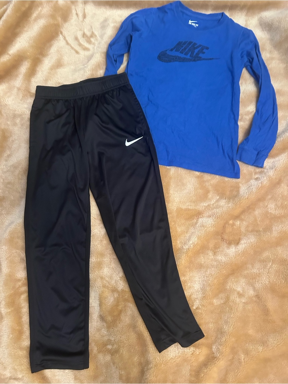 Perfect Condition Nike Boys SzM Black Lightweight DriFit Pant